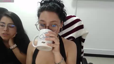 jenn online show from November 28, 9:51 pm