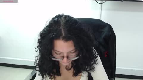 jenn online show from November 14, 4:51 pm