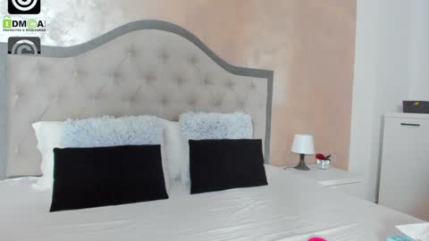 JennaMyers online show from January 3, 8:01 pm