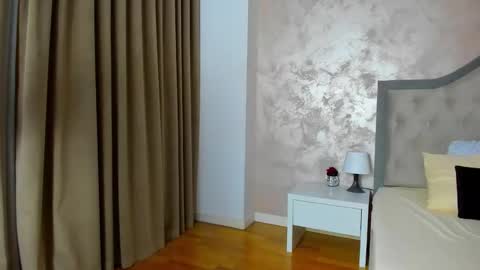 JennaMyers online show from September 10, 7:25 pm