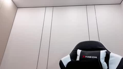 JENNA online show from December 16, 2:12 pm