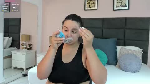 jenner_madison online show from February 11, 12:17 pm