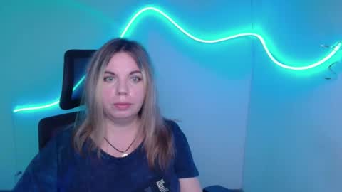 Jennifer online show from September 20, 6:28 pm