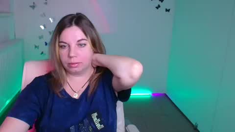 Jennifer online show from October 3, 6:51 am