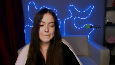 jennifer_sheil online show from February 19, 8:40 pm