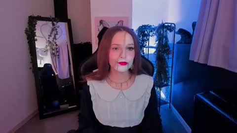 jenniferkiim online show from October 31, 2:43 pm