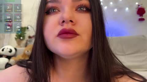 Mila online show from January 3, 1:58 pm