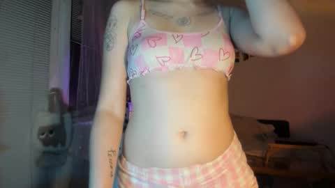 Jennifer Jenny Darling   online show from February 4, 7:28 pm