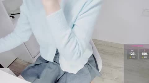 Snapshot of jenny_p2 chatting on October 27, 11:28 am jenny_p2 online show from October 27, 11:28 am