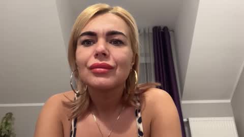 Jenny online show from January 14, 8:20 am