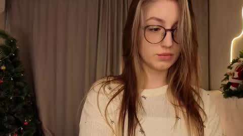 Lora online show from January 15, 4:40 am