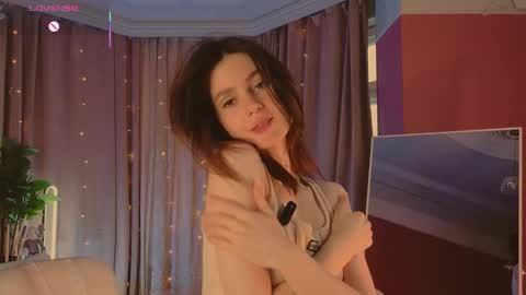 jennyfer_me online show from February 2, 11:42 am