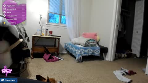 Jeri Lynn online show from February 26, 12:15 pm