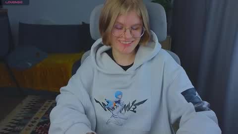  JessieVibes online show from October 4, 5:28 pm