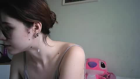 Jessica but u can call me Jessa online show from November 18, 8:15 am