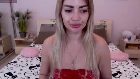 Snapshot of jessabellucci chatting on January 15, 7:26 am Jessa Bellucci online show from January 15, 7:26 am