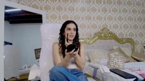 jessb_ online show from September 9, 6:19 pm