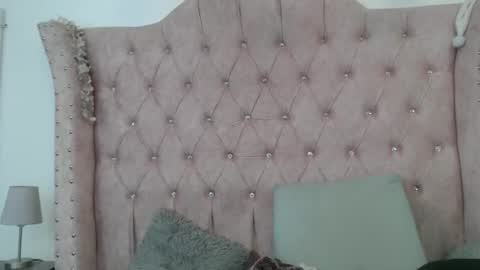 Jessica  online show from October 28, 6:35 pm