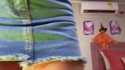 Jessica online show from October 4, 6:34 pm