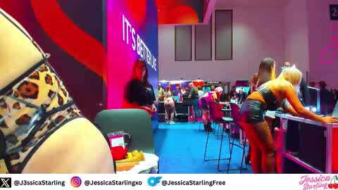 Snapshot of jessicastarling chatting on September 25, 9:52 am Jessica Starling online show from September 25, 9:52 am