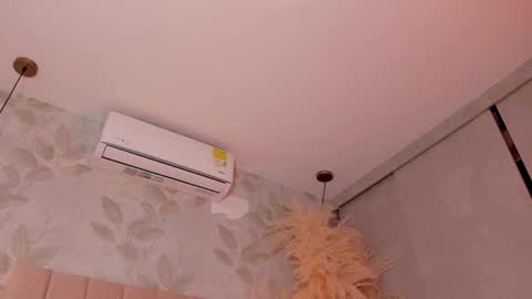 JessieMegan online show from September 10, 11:10 am