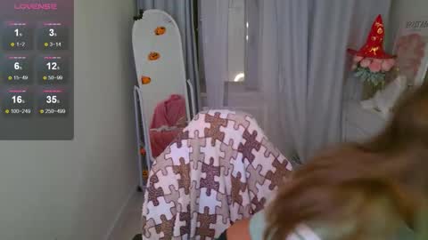 Snapshot of jessiestarz chatting on October 25, 2:03 pm Jessi online show from October 25, 2:03 pm