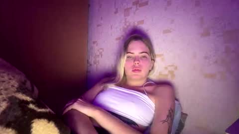 jessika_evans online show from November 3, 3:05 pm