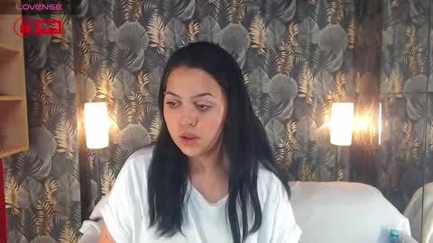 JessTheWicked online show from December 21, 2:47 pm