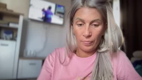 Jessye online show from October 5, 10:20 am