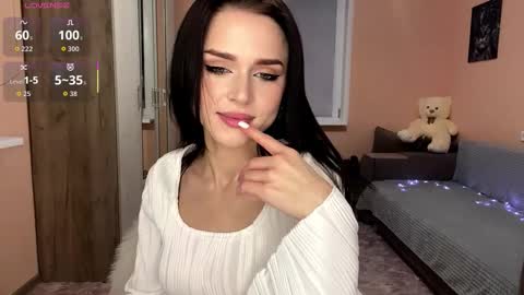 Lea online show from November 22, 4:31 pm