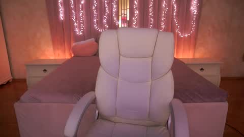 Jeysy online show from February 24, 5:33 pm