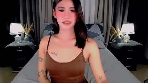 Snapshot of jhuliana_and_charles_room chatting on September 23, 4:32 am jhuliana_and_charles_room online show from September 23, 4:32 am