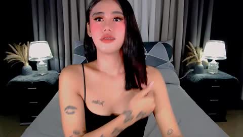 Snapshot of jhuliana_and_charles_room chatting on September 10, 3:17 am jhuliana_and_charles_room online show from September 10, 3:17 am