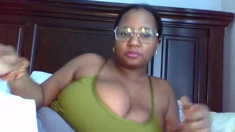 goldenbaby online show from February 17, 3:00 pm