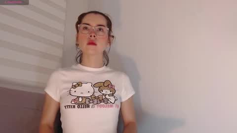 Snapshot of joan_didion chatting on December 26, 5:04 am Joan Didion online show from December 26, 5:04 am