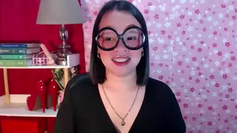 Joana online show from October 27, 10:15 pm