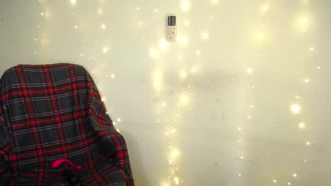 Snapshot of joanne_star chatting on October 5, 6:29 am SweetGinger online show from October 5, 6:29 am