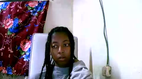 joliekah27 online show from January 23, 3:43 pm