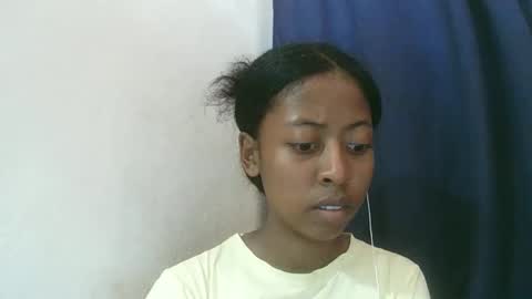 joliekah27 online show from February 17, 8:46 am