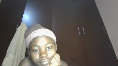 jollynabeb online show from November 17, 3:18 am