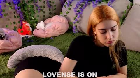 Viola online show from February 8, 11:47 am