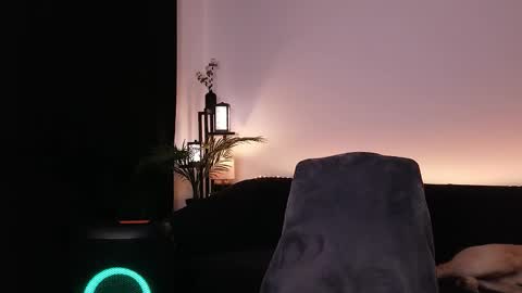 AlesyaJ online show from September 20, 8:01 am