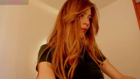 Snapshot of jordaniaa_ chatting on February 18, 5:33 pm Megan  OF Jordaniaas online show from February 18, 5:33 pm