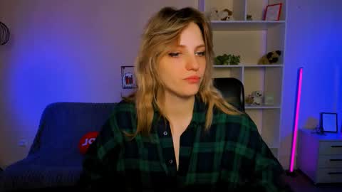 jose_fairy online show from October 16, 6:16 am