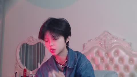 joycekay online show from December 22, 8:45 pm