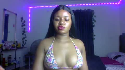 Emily online show from October 26, 8:32 am