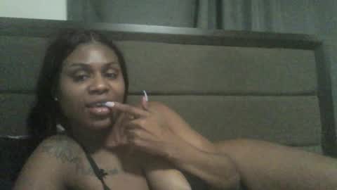 JuicyExotic online show from December 1, 11:03 am