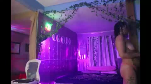 juicyjayxxx69 online show from November 12, 3:48 am