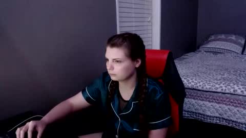 juicymomma1223 online show from January 7, 3:14 am