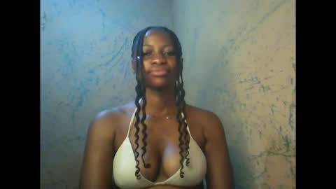 juicypiexx online show from November 18, 2:23 am